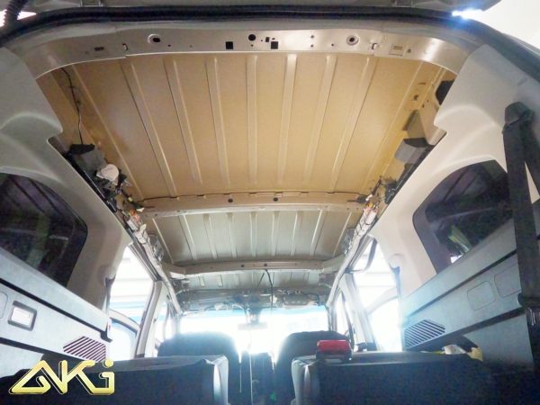 車頂制震