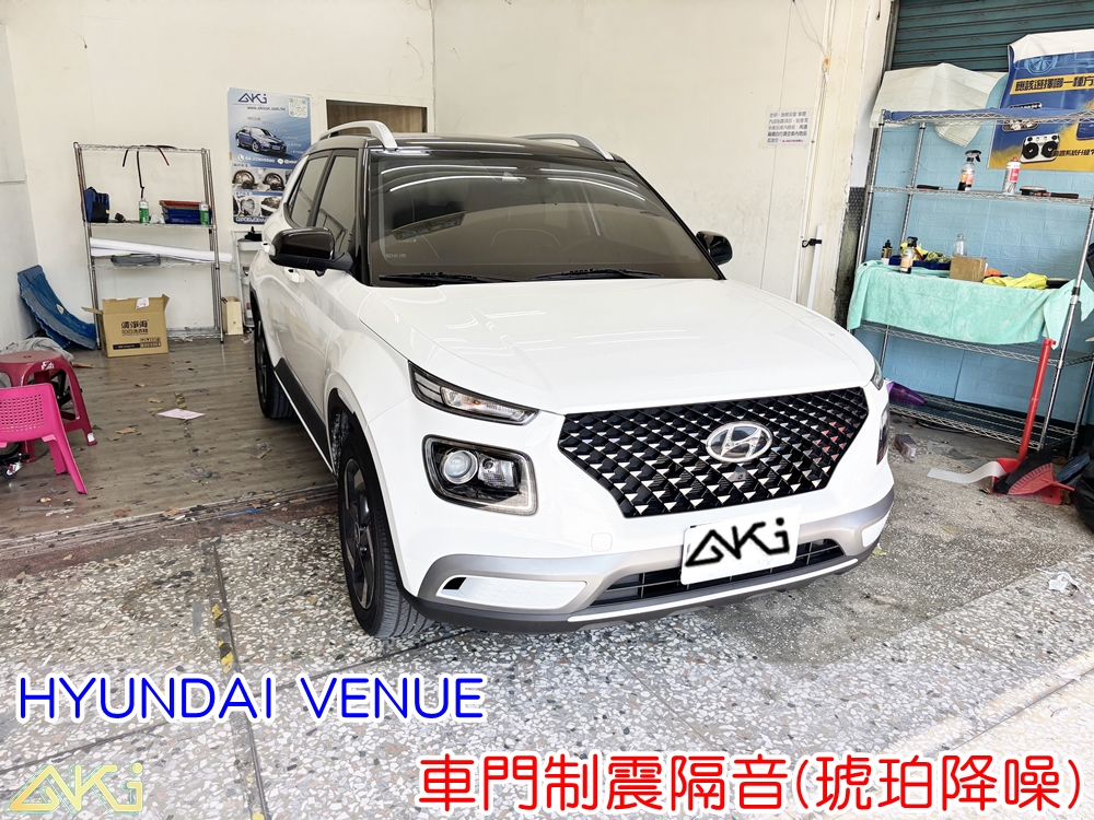 HYUNDAI VENUE 門板隔音工程 車門制震墊 門板制震處理 車門鈑金制震 車門共鳴抑制 車門吸音棉 門板吸音配置