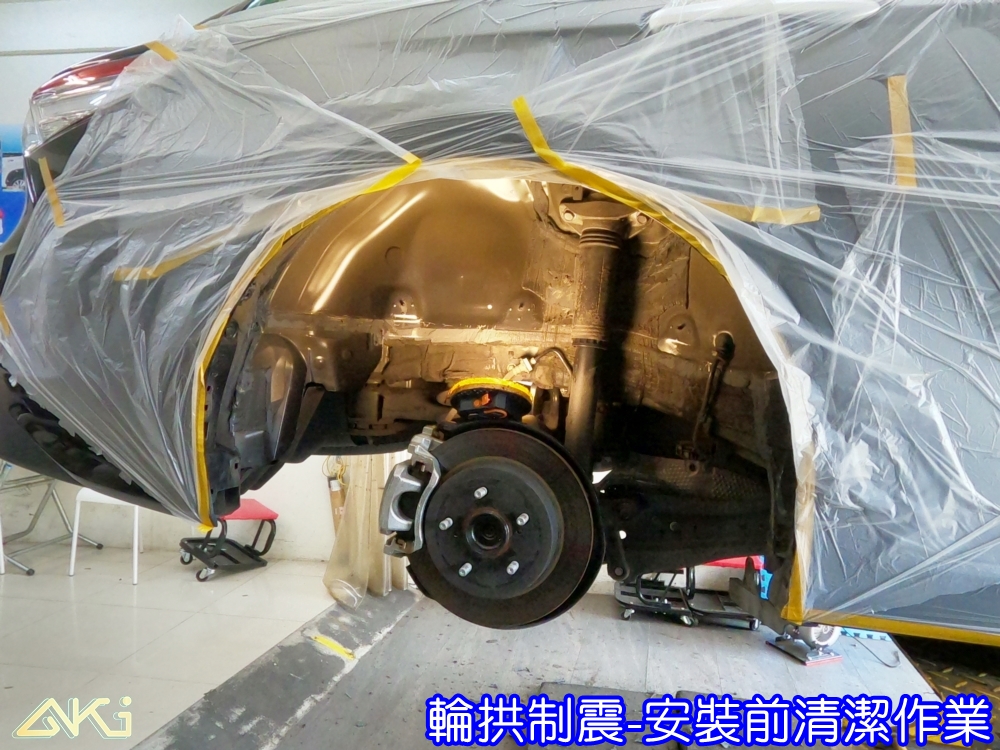 TOYOTA CAMRY 9代 輪拱隔音 豐田 冠美麗 輪拱制震 胎噪聲 四輪隔音 四輪制震 輪胎噪音 隔音有效 隔音效果 制震墊 汽車隔音 車體隔音 共鳴 粗糙路 高速 全車隔音 輕量 吸音棉 隔音棉 STP